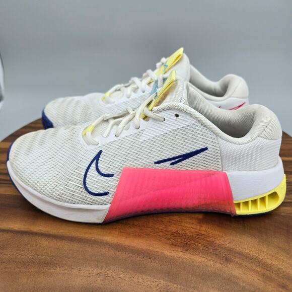 Nike Metcon 9 Shoes Womens 7.5 White Pink Gym Training Workout Athletic Sneakers - Picture 4 of 8